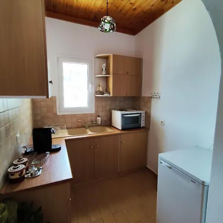 Lefkada Seascape Captivating 2-bedroom With Breathtaking Views In 公寓